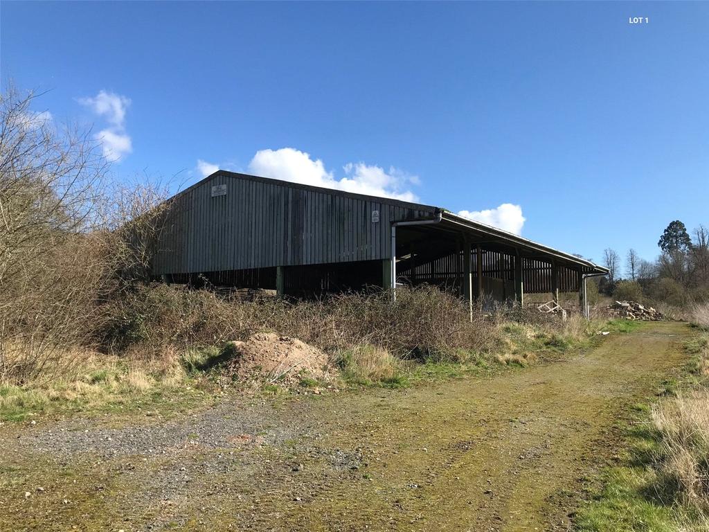 Mid Street, South Nutfield Equestrian property £970,000