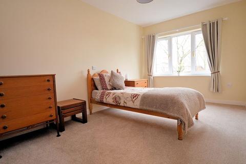 2 bedroom retirement property for sale - Queensridge Court, Queensway, Oldbury