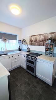 3 bedroom semi-detached house for sale - Newhall Street, Tipton