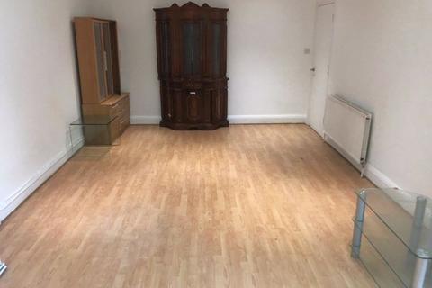 60 The Vale, London, NW11 8SJ