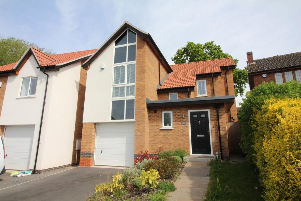 Smithurst Road, Giltbrook, Nottingham, NG16 4 bed detached house £325,000