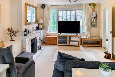 3 bedroom semi-detached house for sale - Dyffryn View, Bryncoch, Neath, SA10 7TU