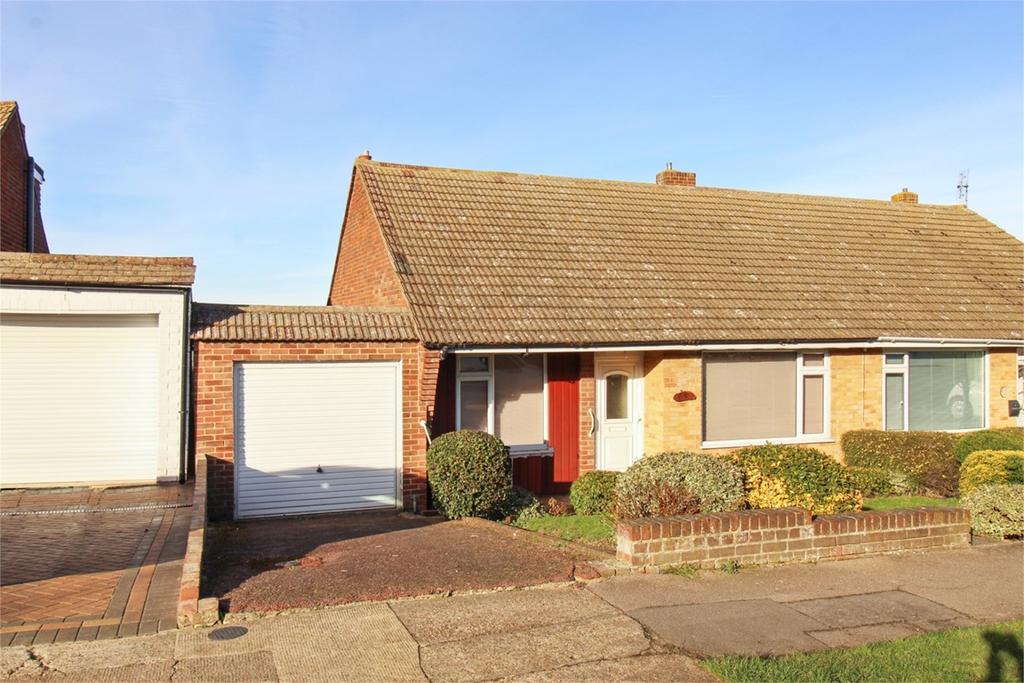 Grimthorpe Avenue, WHITSTABLE, CT5 2 bed semidetached bungalow £350,000