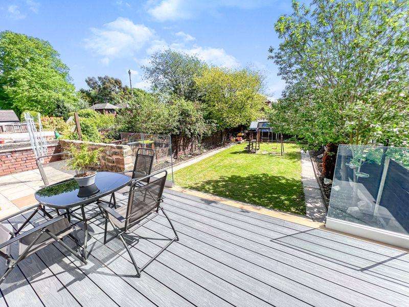 Patio/Rear Garden