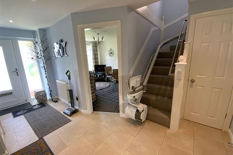 38 Ryan Drive, Sheffield, S13 9UZ