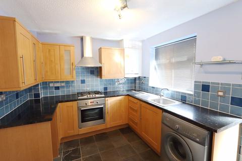 2 bedroom semi-detached house to rent - Sutherland Street, Manchester