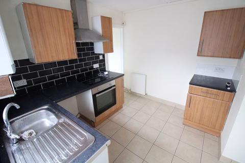 3 bedroom terraced house to rent - Seaforth Road, Liverpool