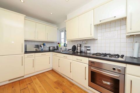 2 bedroom apartment for sale, Catherine Place, Harrow