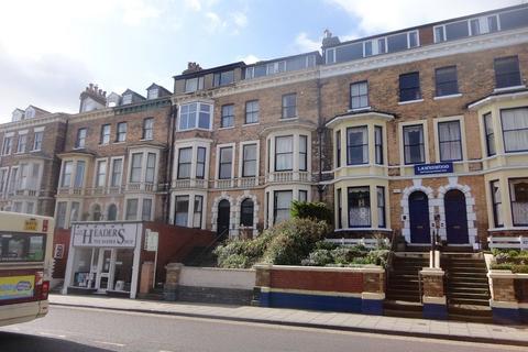 undefined, Flat 8, 26-28 Aberdeen Walk