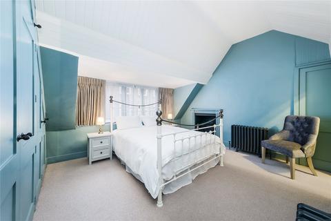 4 bedroom terraced house to rent, Meard Street, Soho, London, W1F