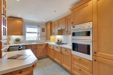 2 bedroom apartment for sale, Parkview, 2 Trinity Close, Tunbridge Wells, Kent, TN2