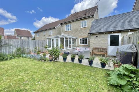 3 bedroom house for sale - Mead Close, Cheddar