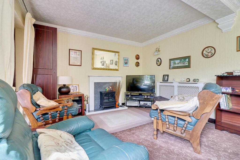 2 nd reception/family/dining room