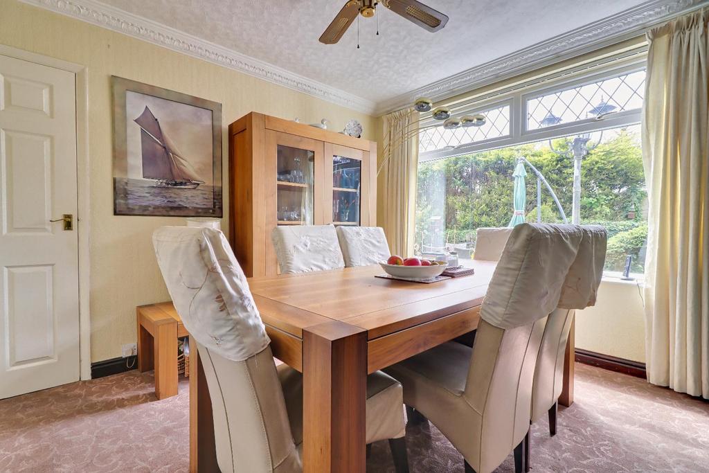 2 nd reception/family/dining room