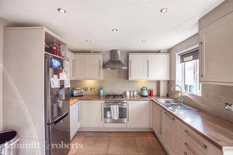 29 Mappleton Drive, Seaham, SR7 7DY