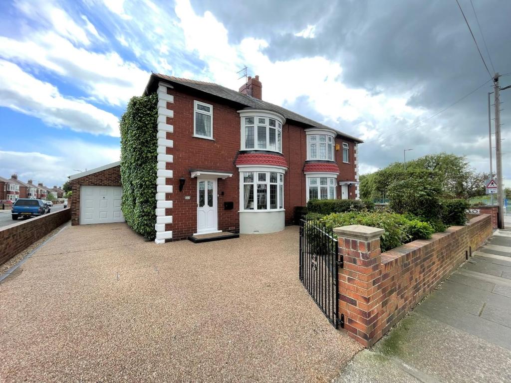 Oxbridge Lane, StocktonOnTees 3 bed semidetached house £269,950