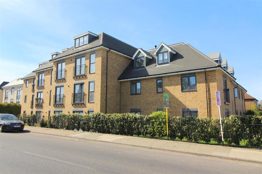Roland Street, St. Albans 2 bed apartment £430,000