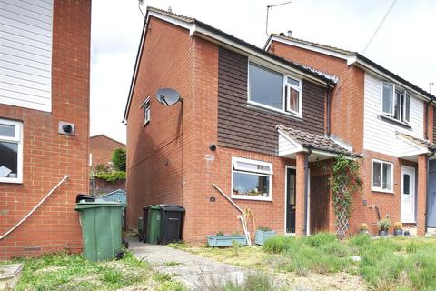 45 Mistley Close, Bexhill-on-sea, TN40 2TD