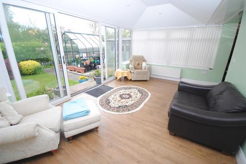 7 Barrowby Road, Leeds, LS15 8QL
