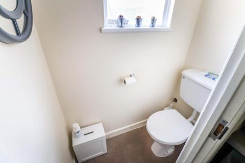 19 Wenlock Way, Nuneaton, CV10 8QL