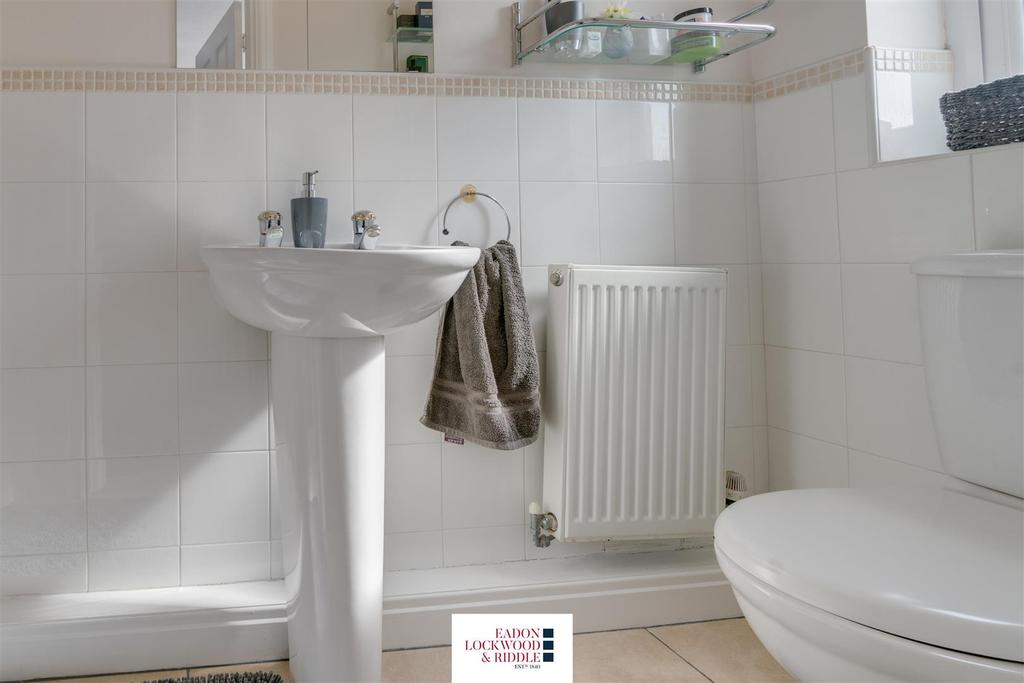 Ensuite.jpg