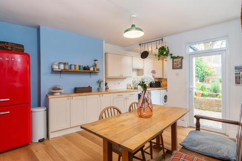 18 Caen Road, Bristol, BS3 4PU