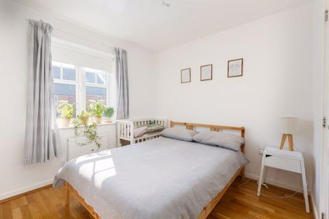 2 bedroom apartment to rent - Dame Kelly Holmes, Tonbridge TN9 2FB