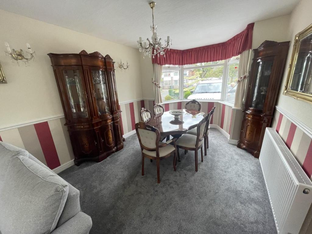 Ulleries Road, Solihull 3 bed semidetached house £360,000
