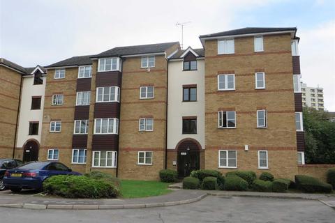 34 Thurlow Close, London, E4 9XE