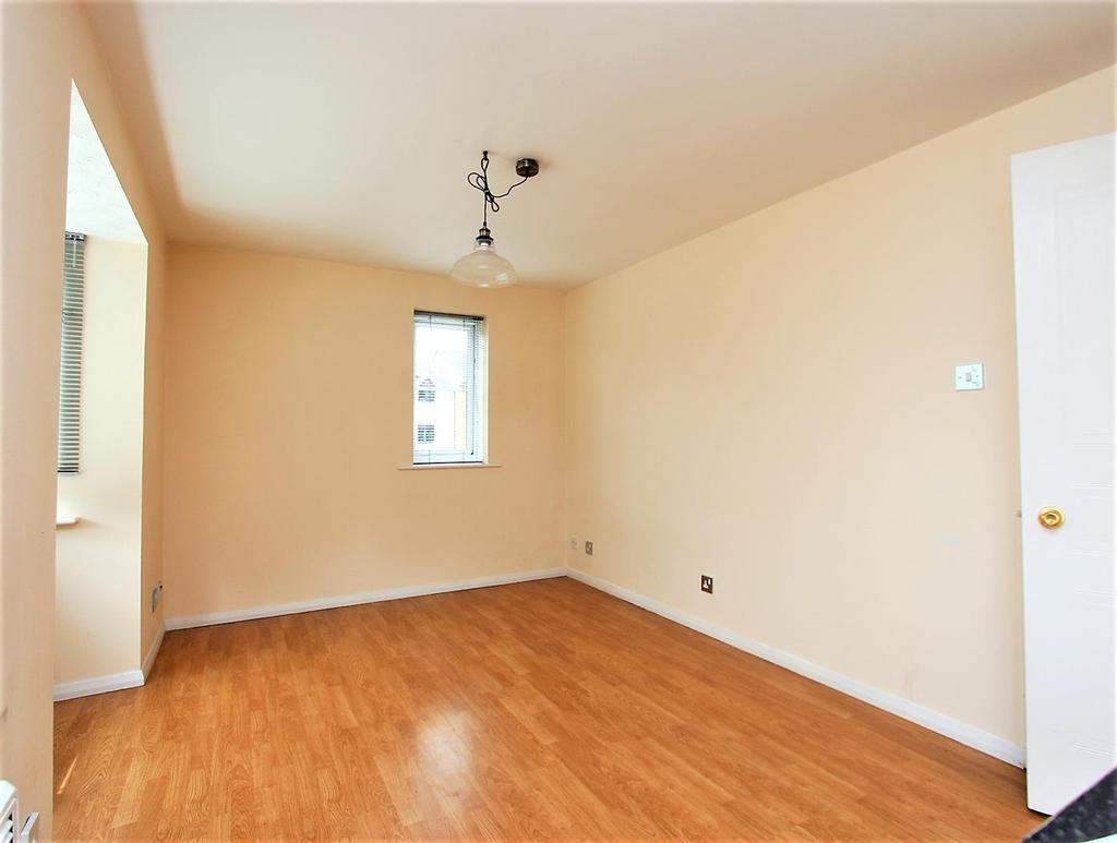 Front room b.jpg