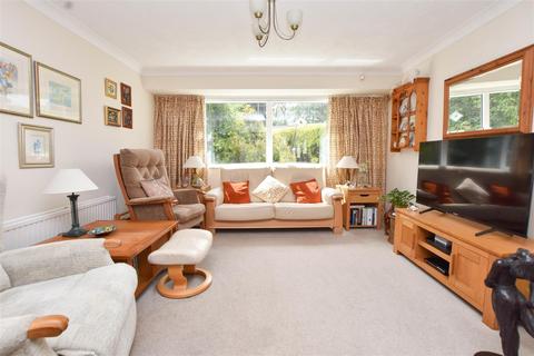 3 bedroom detached bungalow for sale - Cedar Close, Eastbourne