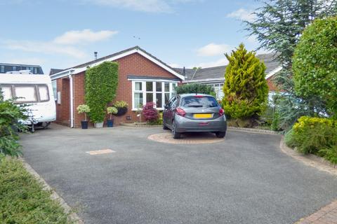 2 bedroom detached bungalow for sale - Rushbrook Road, Stratford-Upon-Avon