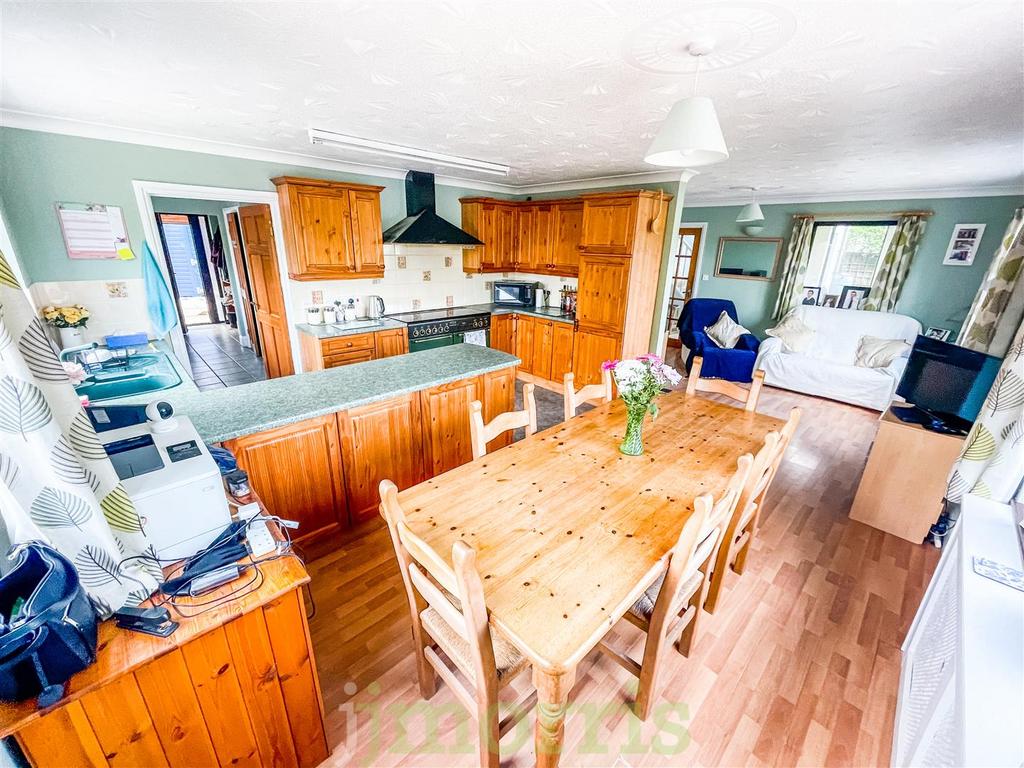 Kitchen/Dining/Family Room