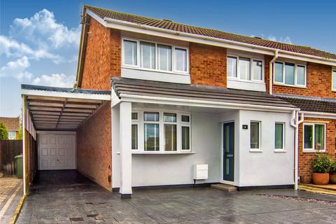 3 bedroom semi-detached house for sale - Smitan Brook, Covingham, Swindon, Wiltshire, SN3