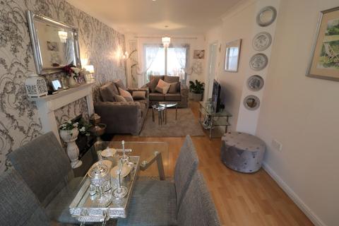 8 Besant Close, Blackburn, BB1 2RG
