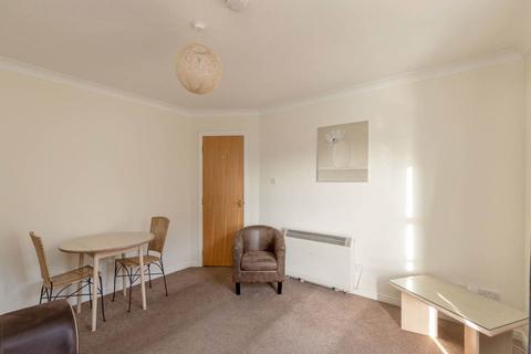 2 bedroom flat to rent - Balbirnie Place, Roseburn, Edinburgh