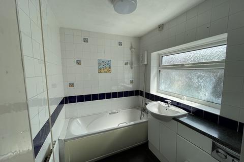 2 bedroom terraced house for sale - North Street, Nuneaton, Warwickshire. CV10 8BL