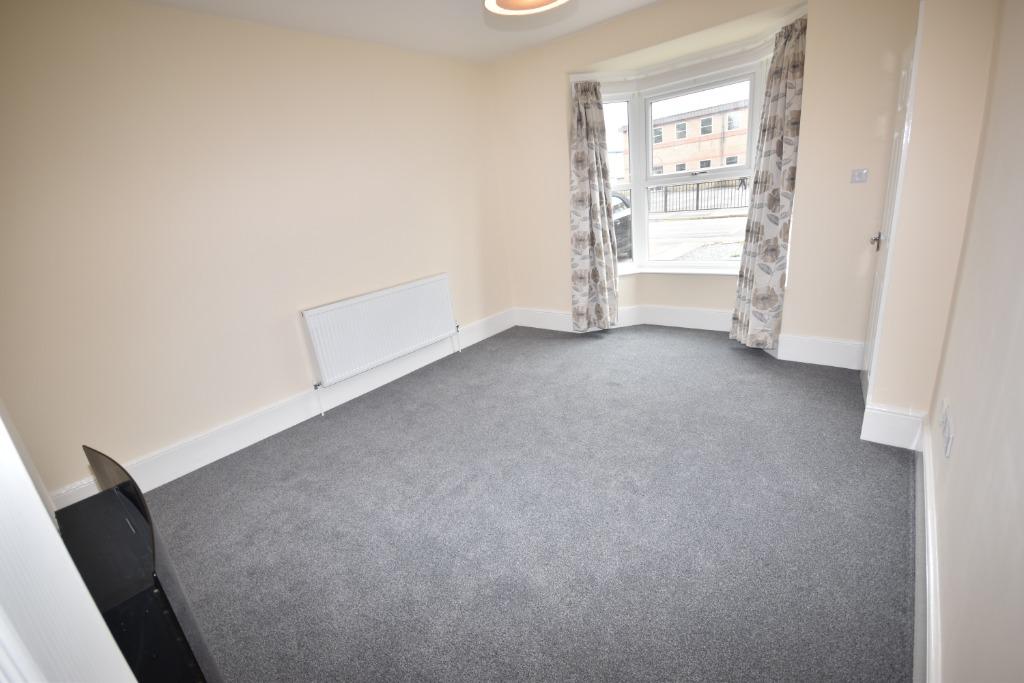 Millfield Terrace, Sleaford, NG34 3 bed terraced house £725 pcm (£167 pw)