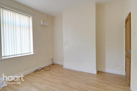 87 Skellow Road, Carcroft, Doncaster, DN6 8HL