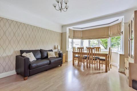 27 Rafford Way, Bromley, BR1 3EN