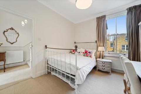 3 bedroom flat for sale - Tregarvon Road, Battersea