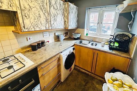 3 bedroom terraced house for sale, Cobb Close, Stoke, Coventry, West Midlands, CV2