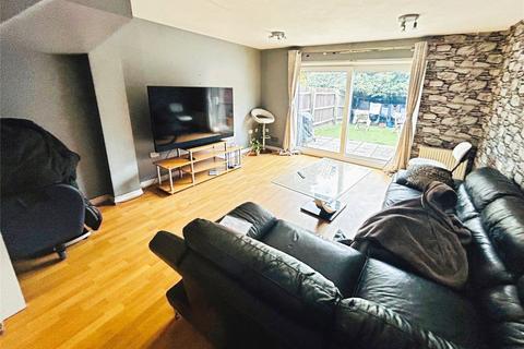 3 bedroom terraced house for sale, Cobb Close, Stoke, Coventry, West Midlands, CV2