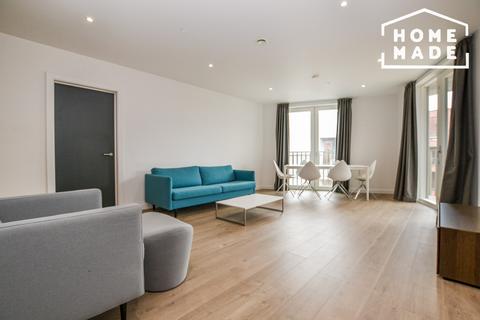 3 bedroom flat to rent - Merchant House, Stratford, E20