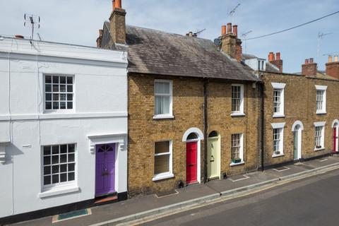 3 bedroom terraced house for sale, Orchard Street, Canterbury