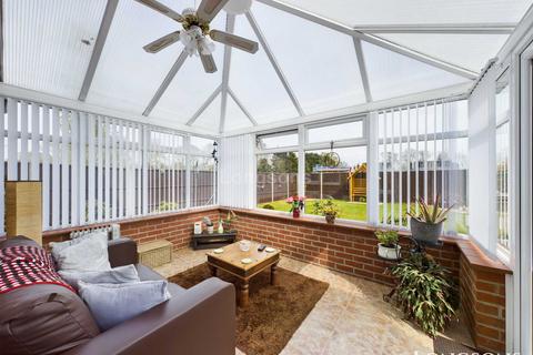 43a Akrotiri Square, Watton, Thetford, IP25 6HZ