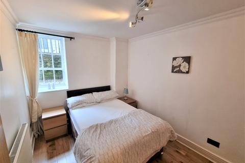 2 bedroom flat to rent, Crown Street, City Centre, Aberdeen, AB11