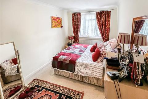 1 bedroom apartment to rent - Mount Eaton Court, Mount Avenue, London, W5