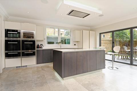 undefined, Hever Place, East Molesey, Surrey, KT8