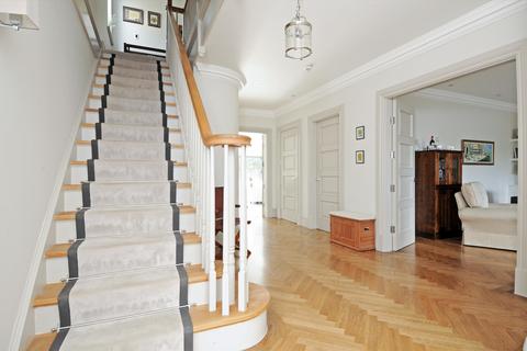 undefined, Hever Place, East Molesey, Surrey, KT8